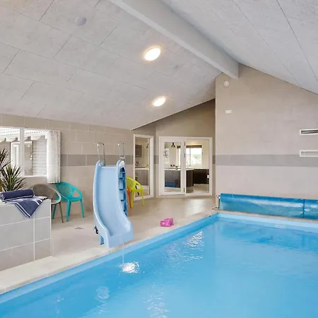 Prázdninový dům Gorgeous In With Sauna